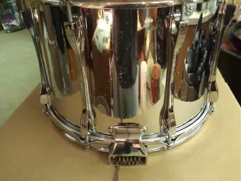 1967 Ludwig snare question