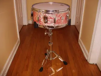 Pink diamond pearl snare ID