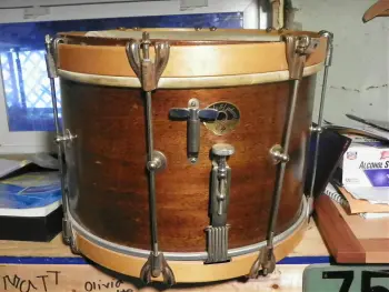 Ludwig/WFL drum key mount??