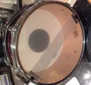Does anyone know what Noble and Cooley Snare this is?...