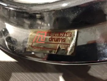 Melanie Phantom drums