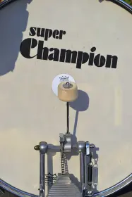 HELP! What model/brand is this drum set and is it vintage?