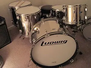 70's Ludwig Stainless Steel, how rare is this kit?