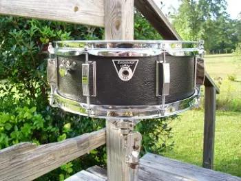 Eric Delaney PLASTIC snare?? Seriously??