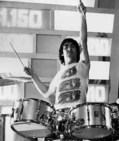 Some Very Cool Pictures Of Kieth Moon !