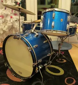 Ludwig Blue Christmas-1966