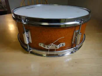 `60s Kent maple snare gold sparkle