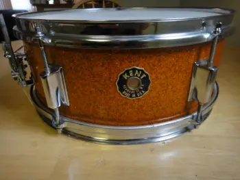 `60s Kent maple snare gold sparkle