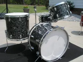 Nice Stewart Drum Kit