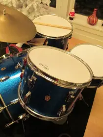 Ludwig Blue Sparkle Deluxe Classic