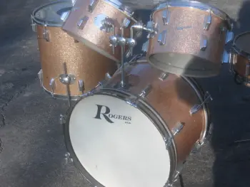 Strange Rogers Double Tom mount?