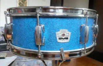 Meazzi snare drum