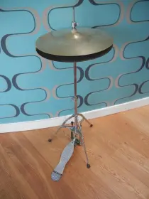 Camco model 500 Hi-Hat stand.