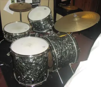 For Sale: 1961 Ludwig Super Classic Set