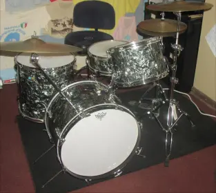 For Sale: 1961 Ludwig Super Classic Set