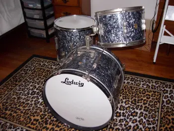 Ludwig clubdate 3 piece kit black diamond pearl