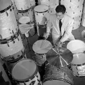 Looking for a certain Louie Bellson Picture.