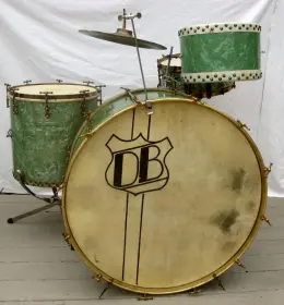 Yet another Sea Green Pearl drum!