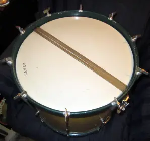 Need Info: Leedy Marching Snare
