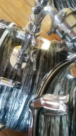 FOR SALE: 1967 Vintage Rogers Londoner Kit in Black Strata Pearl