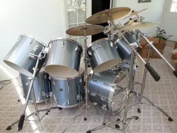 Hi Everyone. New to the site : Tama Imperialstar