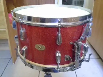Slingy Radio kings in red sparkle