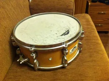Need into on this snare...I'm picking up tomorrow
