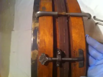 Snare drum from WW1 drummer, what is it? Value? Do I have the pieces right?