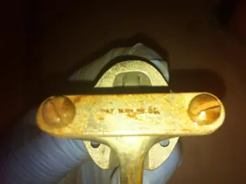 Snare drum from WW1 drummer, what is it? Value? Do I have the pieces right?