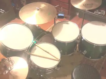 vintage ish ludwig resto