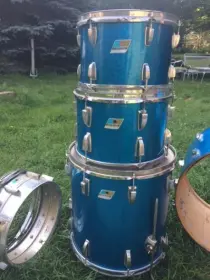 *Easy Project* Vintage Ludwig B/O Blue Sparkle Drums, snare, extra 24&quot; bass drum