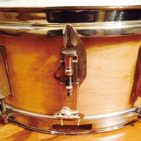 FOR SALE: Vintage Late 1950's Ludwig Transition Badge Pioneer Snare