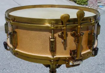 1929-32 LEEDY 5 x 14 GOLD SPARKLE/NOBBY GOLD BROADWAY DUAL (1st GENERATION)
