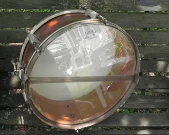 Gretsch 6 lugger with re-rings?