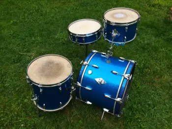 4 piece 1960's Gretsch Round Badge 'Progressive Jazz Outfit' in blue sparkle