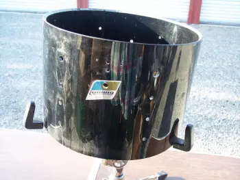 Ludwig 1980 black Vista-lite 9x13 tom