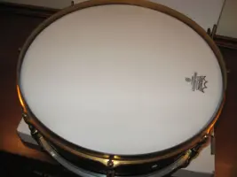 Value of Old Leedy Snare?