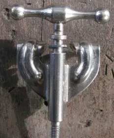 50's Slingy RK Bass T-Rods - washers?