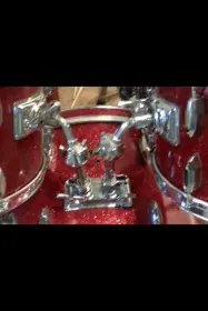 Early 70's Pearl kit? President Lugs?