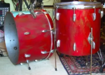 This is what you get when you mix an idiot with a can of black paint!