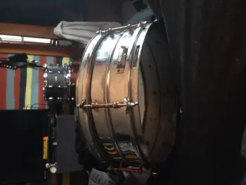 Help identifying chrome over brass 6 lug snare