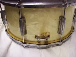 HELP!! Gretsch Round Badge Old Snare ID