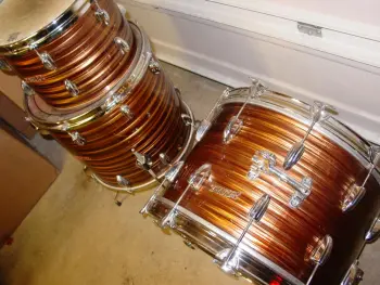 1960s Pearl &quot;Tigers Eye&quot; 3 pc drum kit. 22/16/12