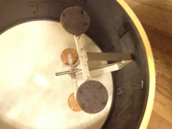 Help IDing Grandpas 40s (?) drums