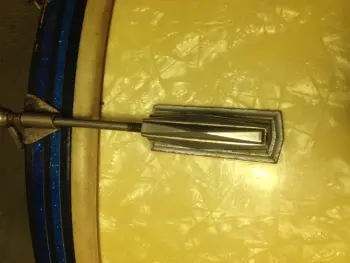 Help IDing Grandpas 40s (?) drums