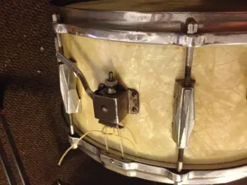 Help IDing Grandpas 40s (?) drums