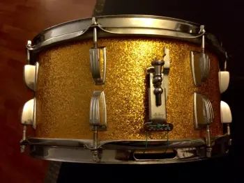 Help with vintage Ludwig Snare.