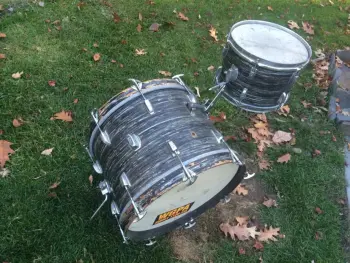 60's Ludwig Black Oyster Pearl tom and bass drum - 8&quot; x 12&quot; and 14&quot; x20&quot;