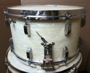 1946-48 Leedy Drum Set