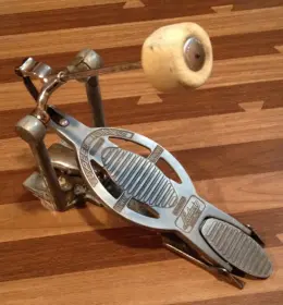 FOR SALE: Vintage Ludwig Speed King Bass Drum Pedal